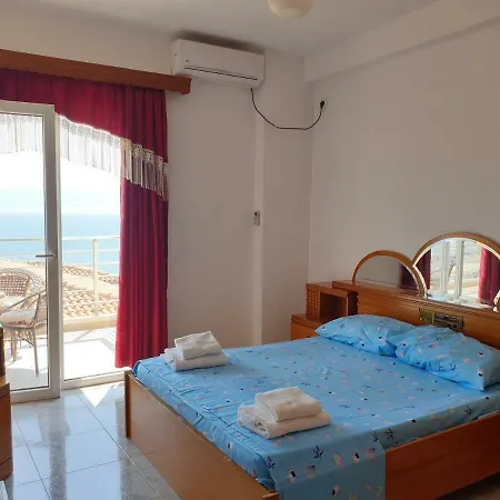 Alfredo Apartment Sarande